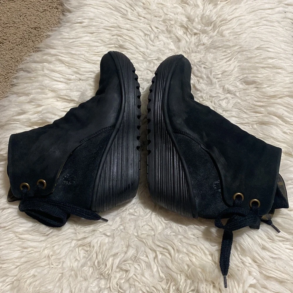 Fly London Black Suede Yama Booties Size 39 US‎ 8-8.5